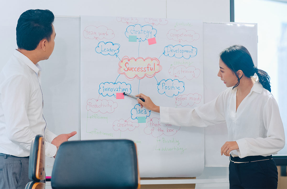 Tư Duy Công Nghệ: Chìa Khóa Thành Công Trong Kỷ Nguyên Số