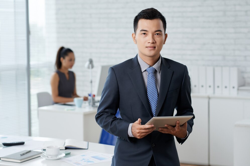 11 Phong Cách Lãnh Đạo Phổ Biến Và Ưu Nhược Điểm