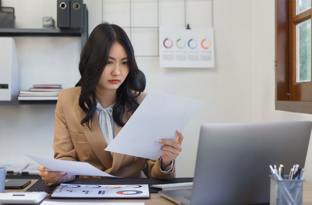 Khám Phá Và Phát Triển Bản Thân Trong Thời Đại Số