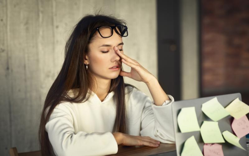 5 Cách Tự Nhiên Chống Mất Ngủ Cho Người Bận Rộn Hiệu Quả