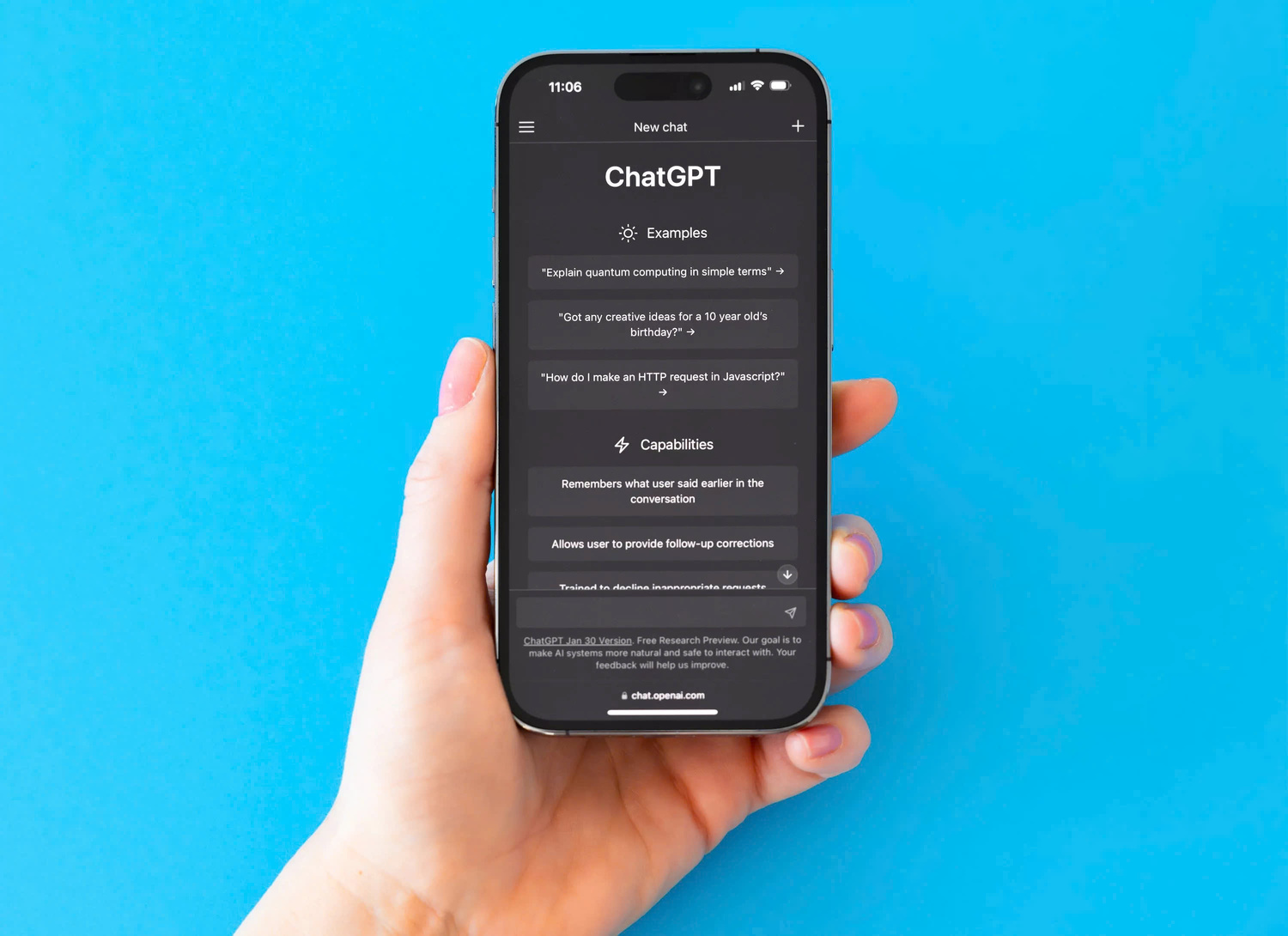 Tạo nội dung sản phẩm nhanh chóng với ChatGPT và Canva AI